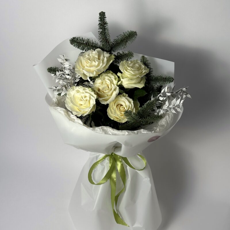 Зимний сугроб